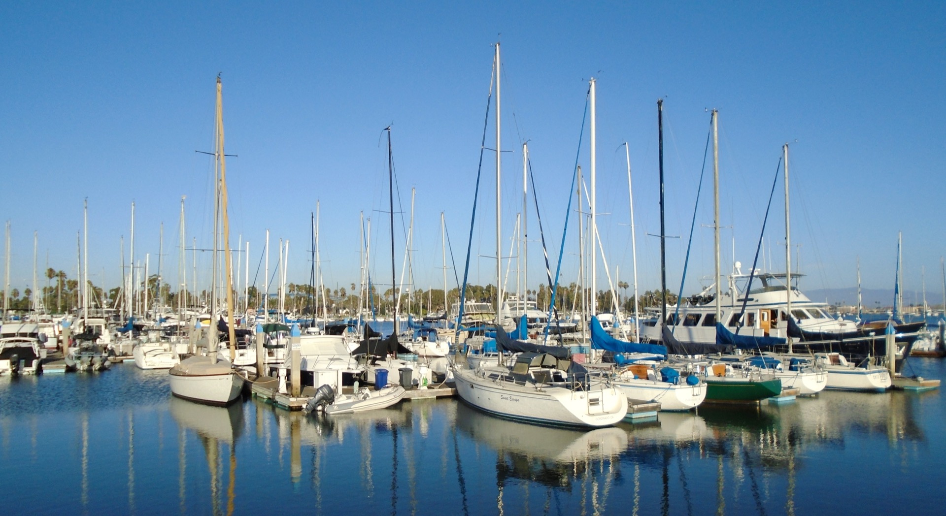 Glorietta Bay Park & Beach
